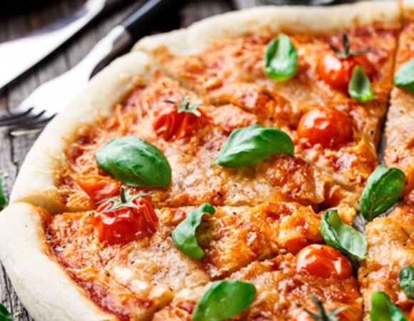 Виды пиццы вышли за рамки классики: как к этому относятся на родине блюда?