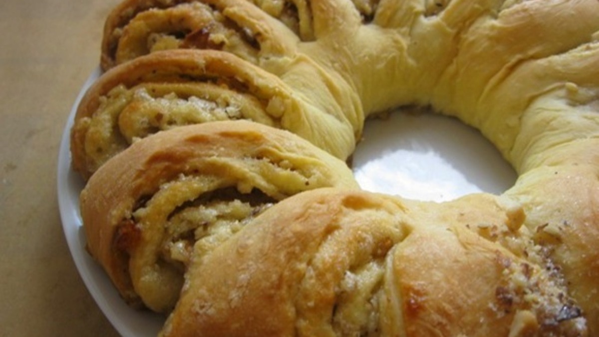 Ореховый рулет: нашли рецепт, который раскрывает секрет его мягкости и аромата