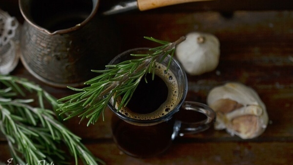 Кофе с розмарином и чесноком: простой рецепт для укрепления иммунитета и улучшения памяти