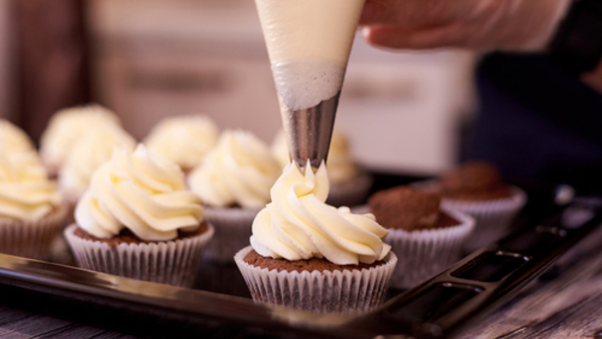 Крем из творожного сыра: универсальный соус для сладких и соленых блюд Крем из творожного сыра: универсальный соус для сладких и соленых блюд