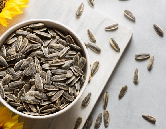 Названа основная причина почаще есть подсолнечные семечки Названа основная причина почаще есть подсолнечные семечки