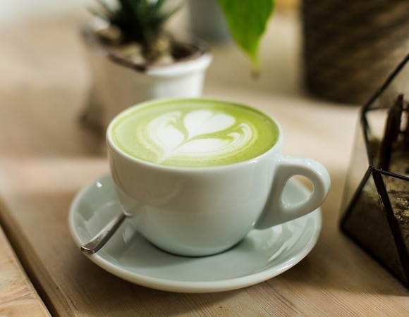 «Не так уж популярен»: что на самом деле скрывается за растворимым чаем матча 