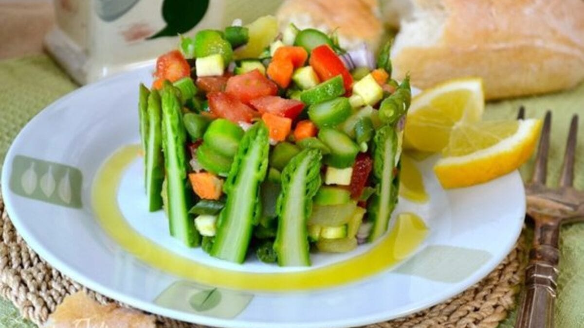 Витаминный тартар из спаржи: простой рецепт для здорового ужина