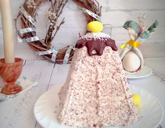 Творожная пасха с тертым шоколадом и кокосом: простой рецепт «без заморочек» — всего из трех ингредиентов Творожная пасха с тертым шоколадом и кокосом: простой рецепт «без заморочек» — всего из трех ингредиентов