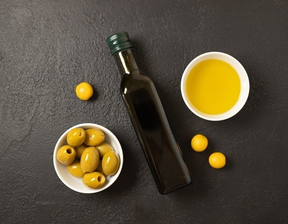 «Насмотрятся в Интернете»: как оливковое масло может сыграть злую шутку, объяснила гастроэнтеролог 