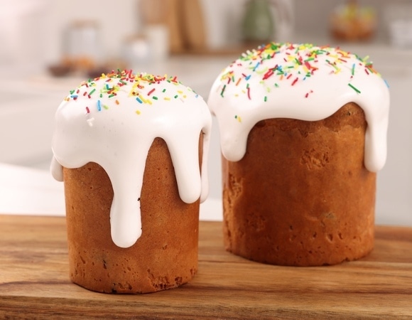 Гастроэнтеролог сообщила, кому нельзя куличи: сразу несколько причин отказаться от пасхальной выпечки 