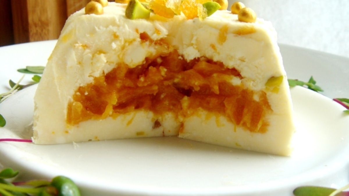 Пасха творожная с абрикосовой начинкой: полезна для работы сердца Пасха творожная с абрикосовой начинкой: полезна для работы сердца