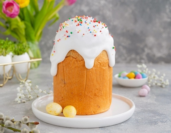 Пасхальная корзина по цене средней зарплаты: как Москва готовится к Светлому празднику