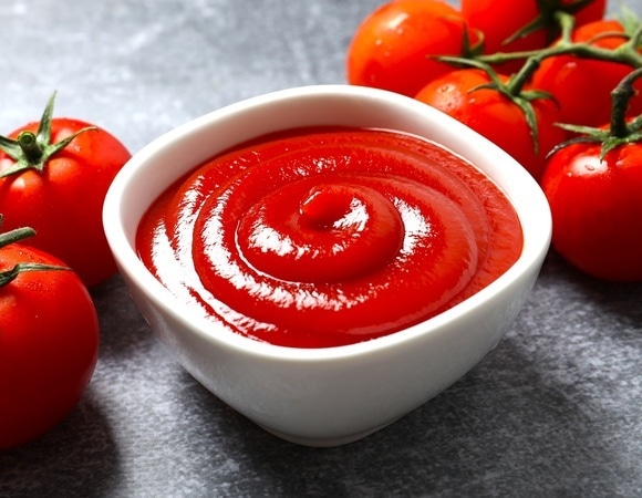 «До размягчения томатов»: шеф-повар раскрыл секрет приготовления домашнего кетчупа