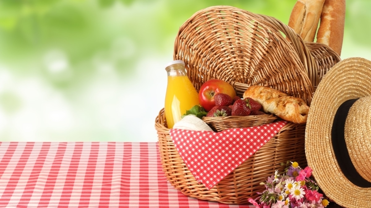 Пикник-корзина: собираем идеальный набор для отдыха на природе Пикник-корзина: собираем идеальный набор для отдыха на природе