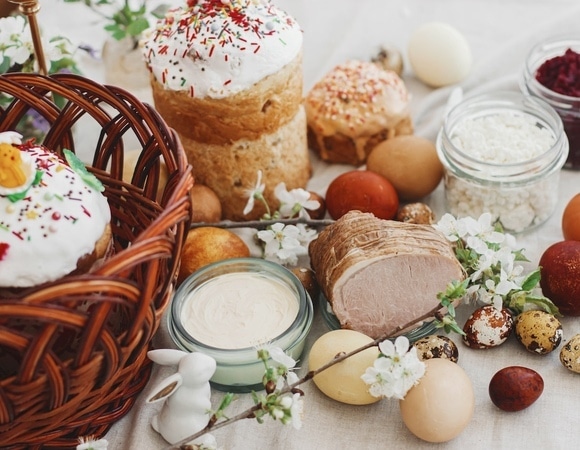 Сколько кулича, яиц и творога можно съесть на Пасху — норма от гастроэнтеролога 