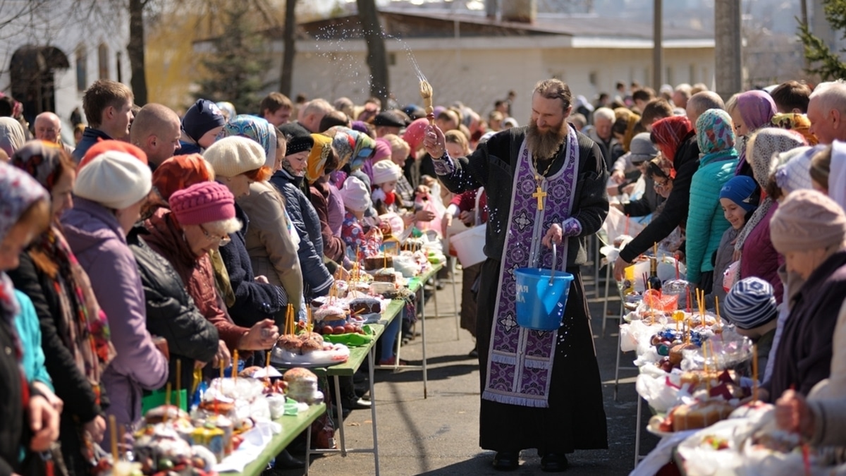 Секреты монастырской выпечки: топ-3 рецепта куличей со всей России