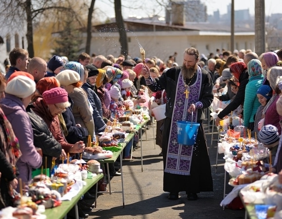 Секреты монастырской выпечки: топ-3 рецепта куличей со всей России