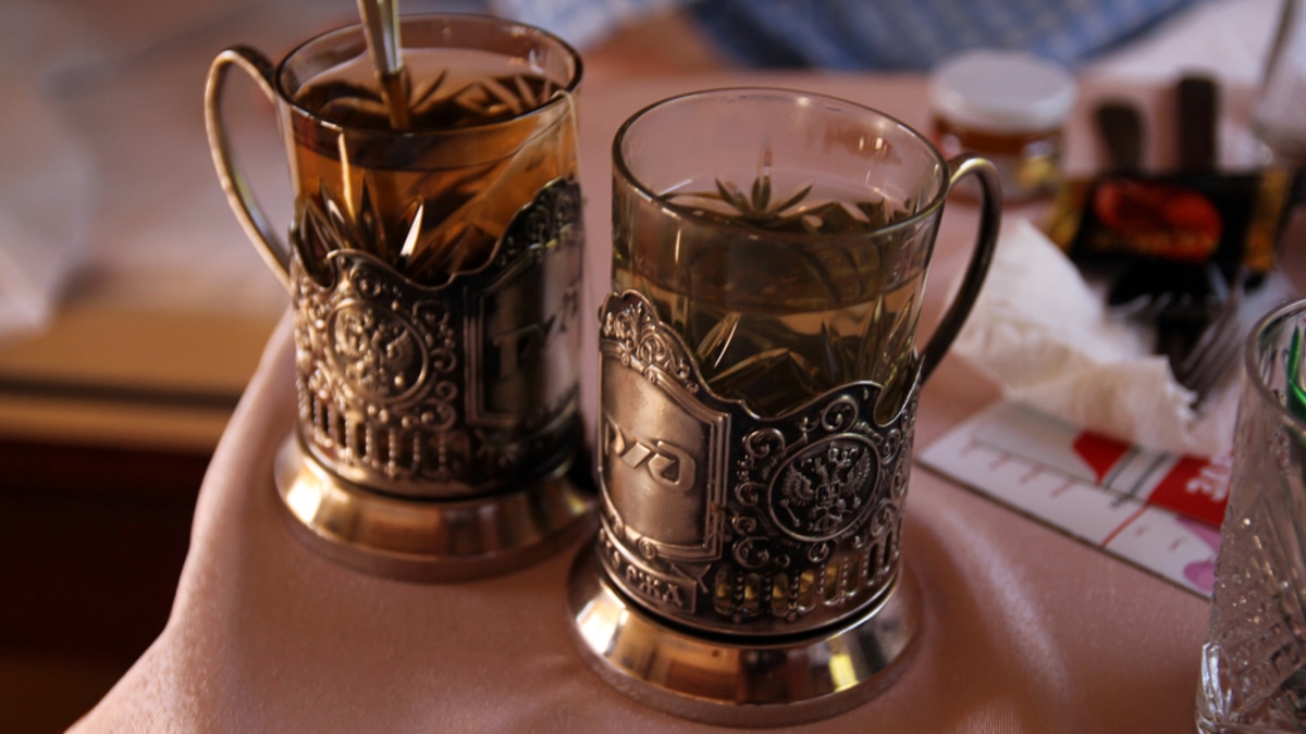 Что взять с собой в поезд из еды, чтобы не испортилось: вкусно, удобно и безопасно Что взять с собой в поезд из еды, чтобы не испортилось: вкусно, удобно и безопасно