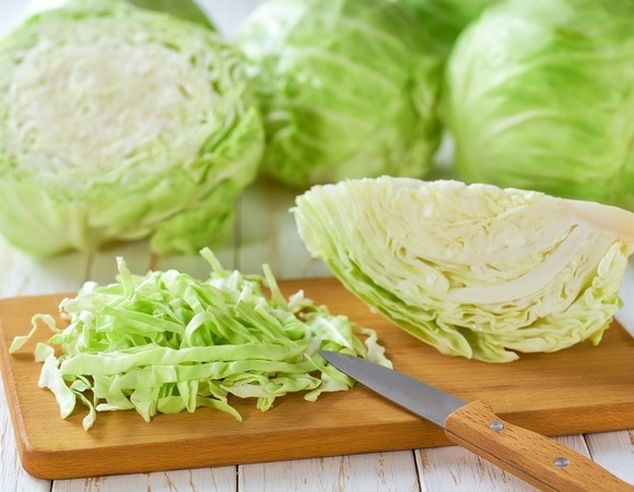 «Находится в списке»: доктор Мясников объяснил, зачем есть капусту — и зимой, и летом «Находится в списке»: доктор Мясников объяснил, зачем есть капусту — и зимой, и летом