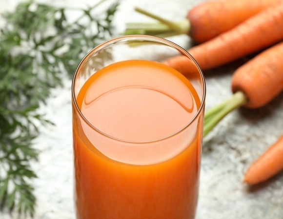 В Москве продают морковный сок за 1200 рублей: откуда взялась такая цена?