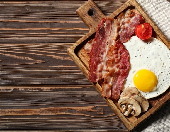 «Не каждый день»: почему бекон стоит в одном ряду с курением, объяснила врач «Не каждый день»: почему бекон стоит в одном ряду с курением, объяснила врач