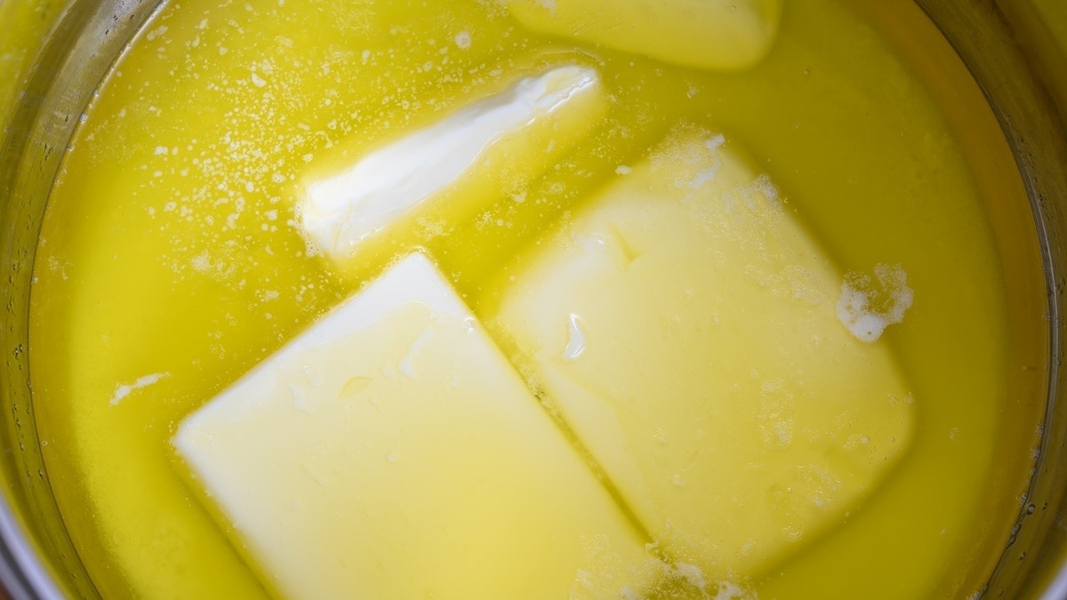 «Незабываемый вкус и аромат»: как приготовить топленое масло в домашних условиях