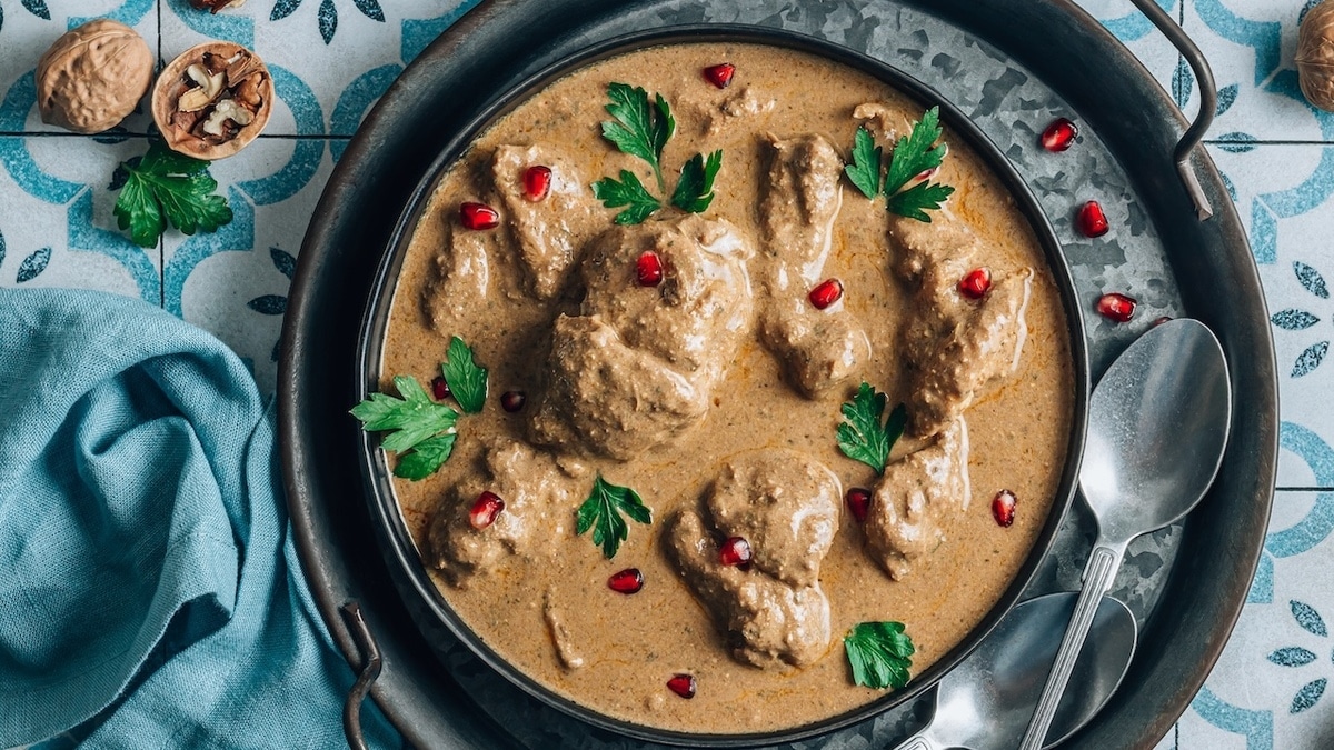 Из какого мяса делают сациви — шеф-повар помог выбрать самое подходящее