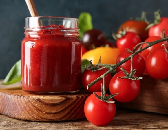 Как правильно хранить томатную пасту в открытой банке — простой трюк спасет продукт Как правильно хранить томатную пасту в открытой банке — простой трюк спасет продукт