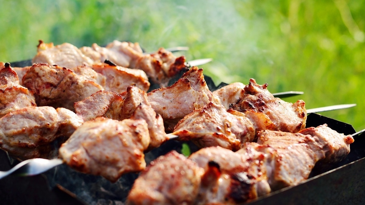 Сколько жарить шашлык, чтобы точно получить сочное и ароматное блюдо