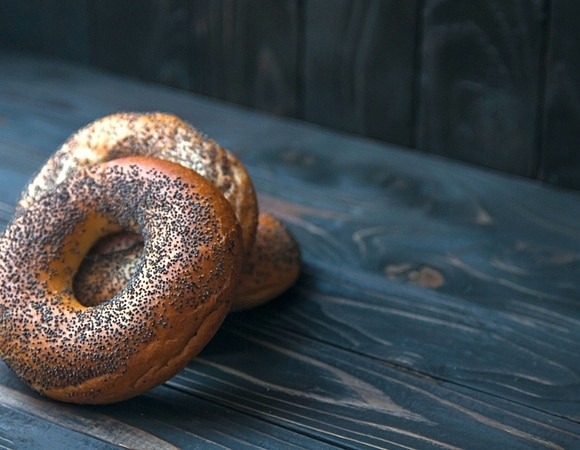 Бублики с маком: рецепт, который получится у каждого