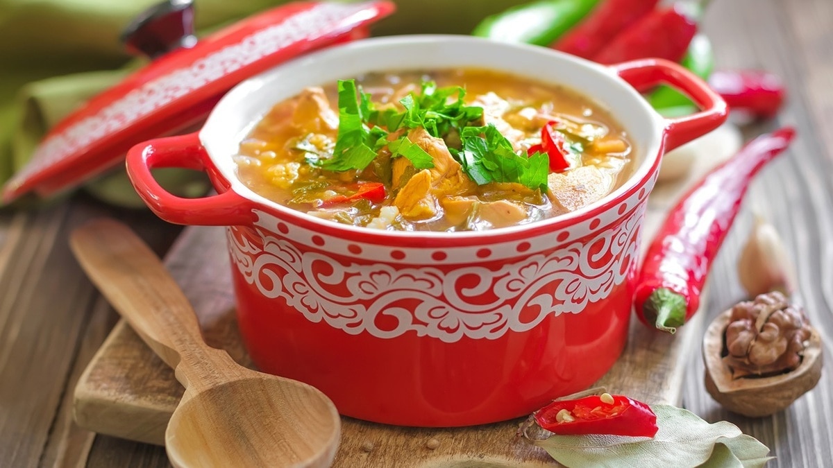 Харчо по-таганрогски: именно так его готовят местные — рецепт для тех, кого впечатлила драма «Таганрог»