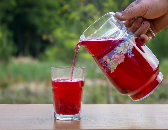 «Запрещено продавать»: напитки, которые лучше исключить из рациона, назвал доктор Мясников «Запрещено продавать»: напитки, которые лучше исключить из рациона, назвал доктор Мясников