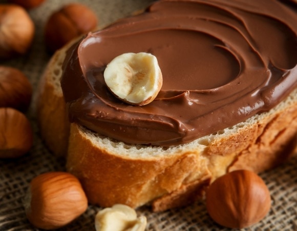 Чем полезен лесной орех — «обуздает» холестерин и поможет сосудам