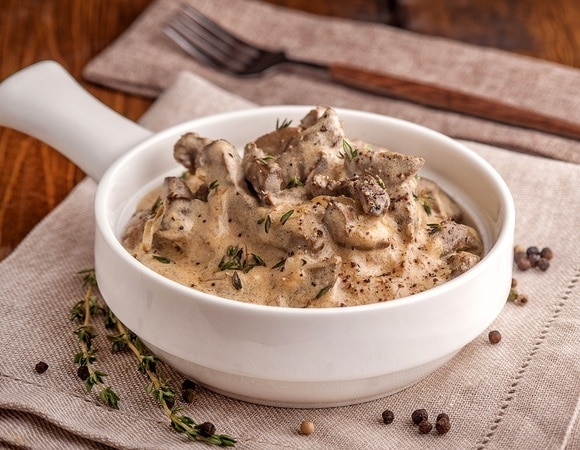 Как приготовить бефстроганов по-таганрогски — рецепт с историей