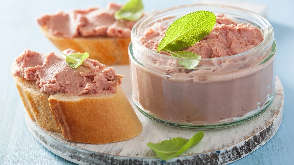 «Как делала бабушка»: именно так в Таганроге готовят сливочный паштет из куриной печени 