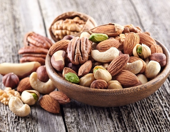 Что полезнее — пекан или грецкий орех? Что полезнее — пекан или грецкий орех?