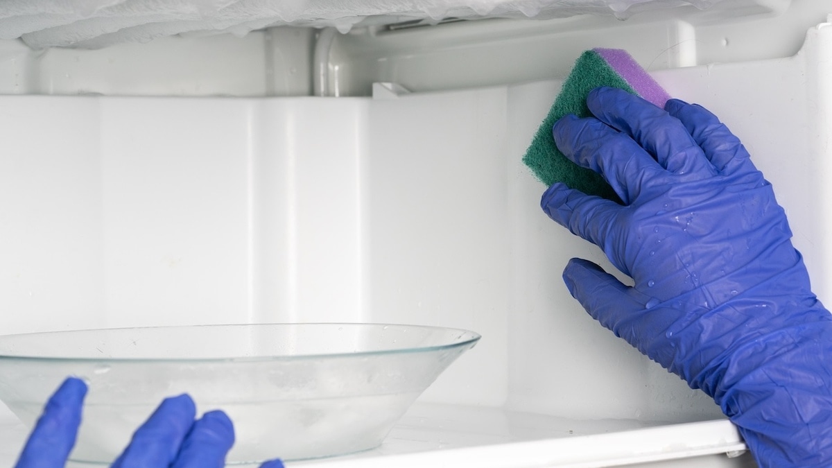 Как и когда мыть холодильник: это расписание поможет сохранить и технику, и продукты Как и когда мыть холодильник: это расписание поможет сохранить и технику, и продукты