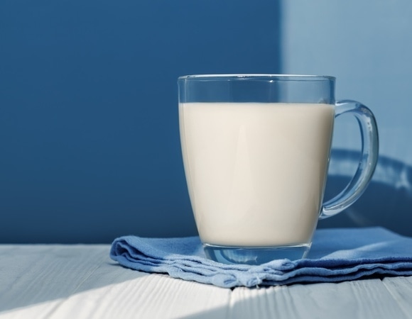 Лучший напиток для утра: улучшает кожу и радует кишечник — вместо чая, кофе и какао