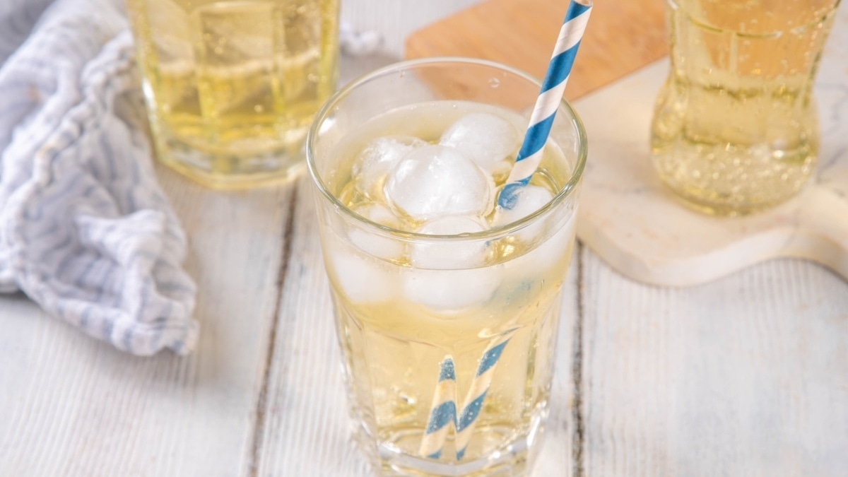 Этот напиток сокращает жизнь на 12 минут при каждом употреблении — и близко не алкоголь 