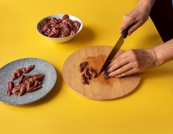 «Всегда получается нежной»: как приготовить куриную печень, чтобы не горчила — секрет в одном ингредиенте «Всегда получается нежной»: как приготовить куриную печень, чтобы не горчила — секрет в одном ингредиенте