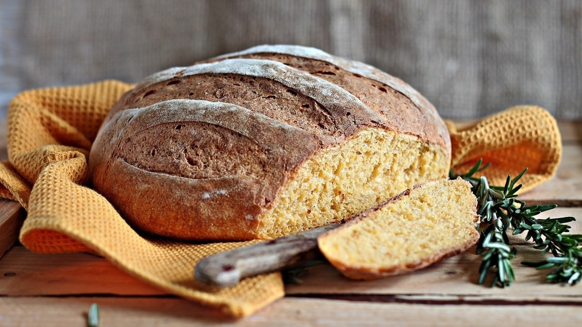 «Наносит меньше вреда»: правильное хранение хлеба — важный процесс, уверен врач