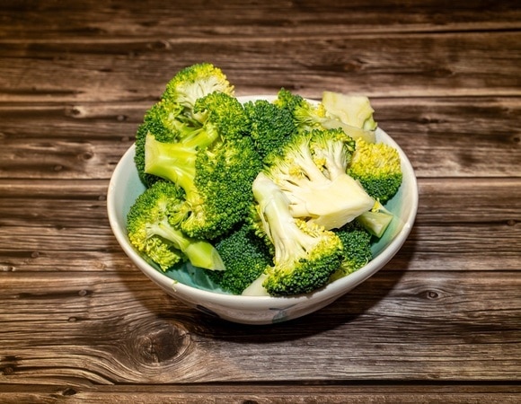 «Перца для пикантности»: как готовить свежую брокколи — потратьте 10 минут и наслаждайтесь результатом