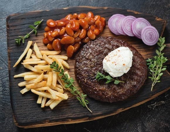 «Праздник вкуса»: что попробовать в Сербии — не забудьте о плескавице