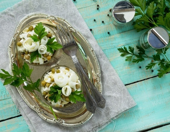 «Отвечает духу тех времен»: готовим вместе с героями сериала «Мосгаз. Дело № 11. Розыгрыш»