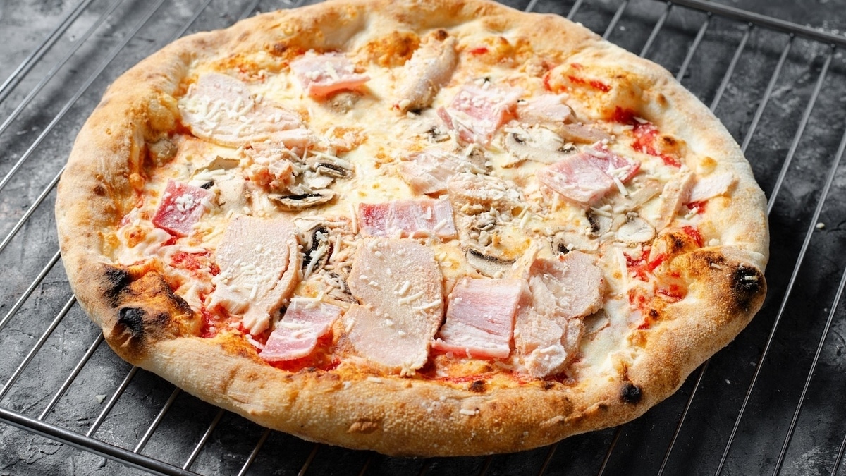 Безопасно ли есть размороженную пиццу: вот как ее нужно готовить, чтобы себе не навредить