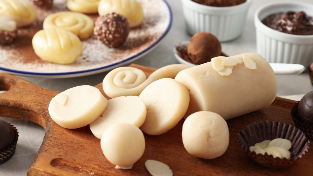 Королевский десерт за 10 минут: домашний марципан, который под силу даже начинающим Королевский десерт за 10 минут: домашний марципан, который под силу даже начинающим