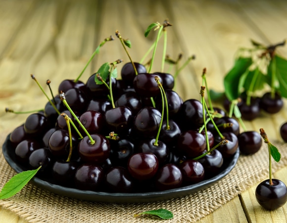 Поможет заснуть и наладить режим: какую еще пользу черешня приносит организму Поможет заснуть и наладить режим: какую еще пользу черешня приносит организму