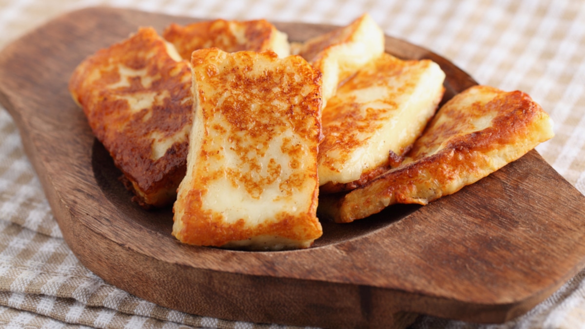 Закуска с ароматом Кипра: готовим средизимноморский халуми в духовке