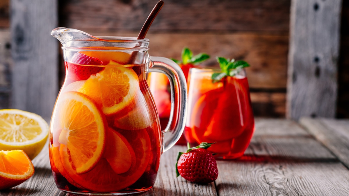 Лето по-испански: рецепт охлаждающей сангрии для жаркой погоды