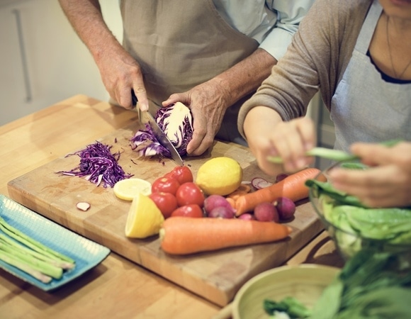 Углеводы помогают медленнее стареть: вот что стоит есть после 40 лет