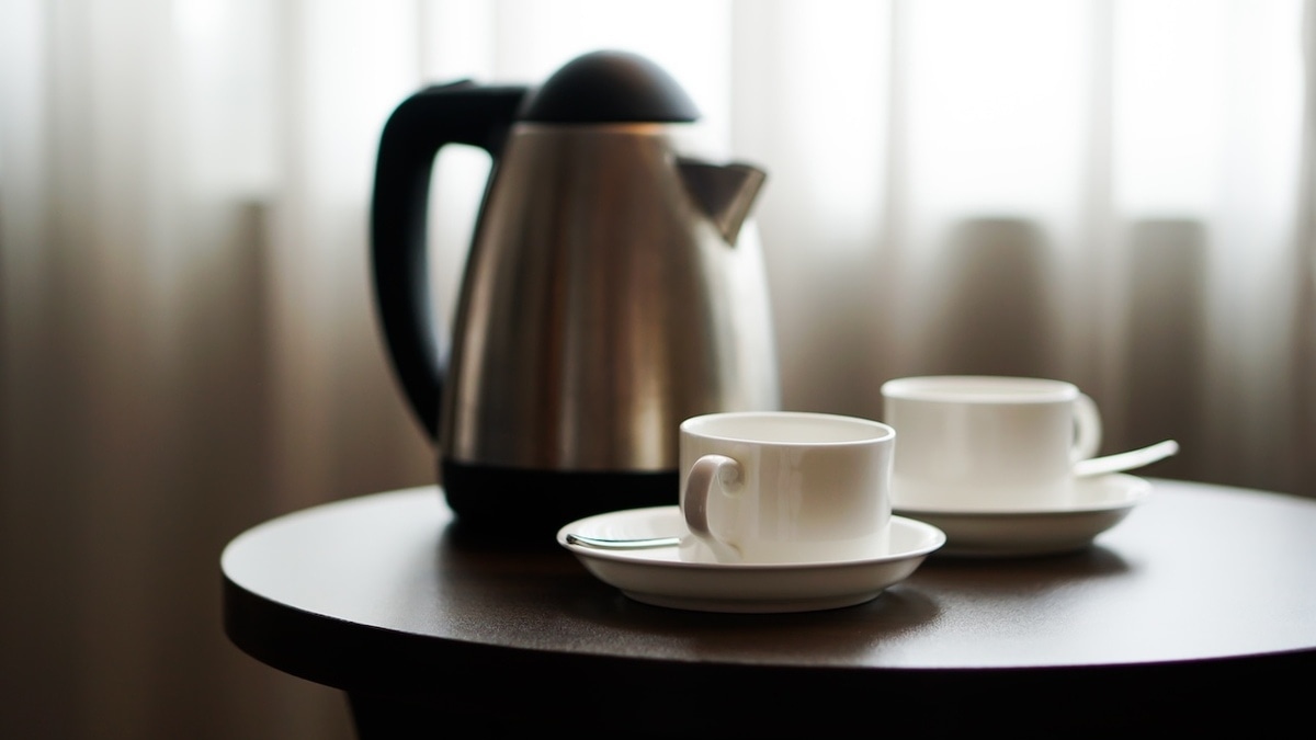 "Еще одна фобия в копилку": почему не стоит пользоваться чайником в номере отеля "Еще одна фобия в копилку": почему не стоит пользоваться чайником в номере отеля