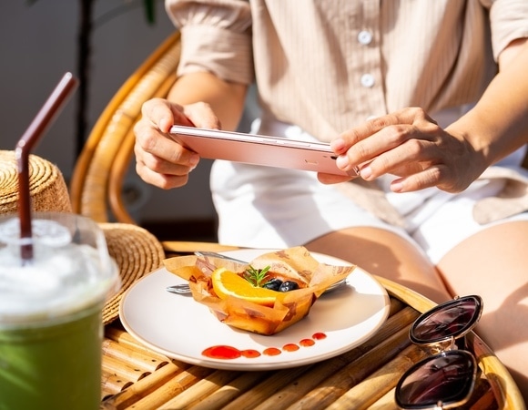 Что искать на рынках, как выбрать ресторан и зачем дружить с барменом — гастрогид для туристов от профи