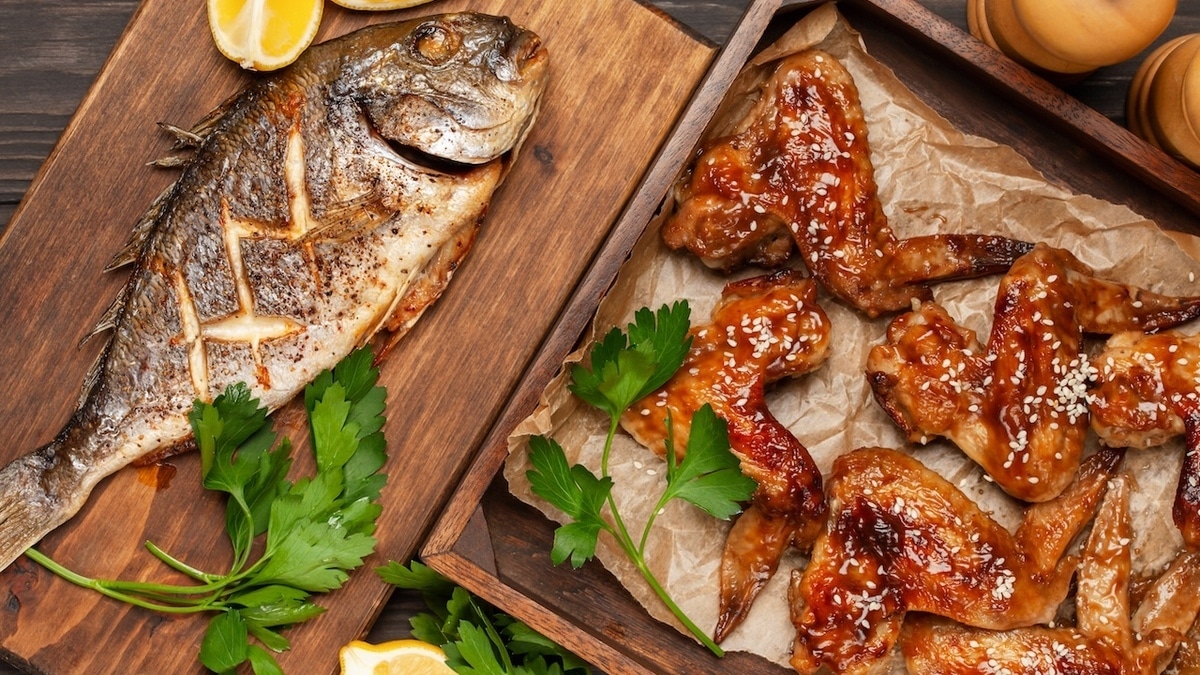 Что лучше — рыба или курица? Диетологи назвали самый выгодный источник белка