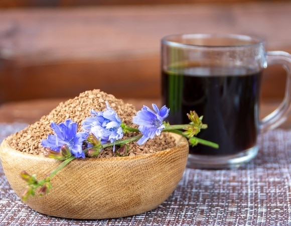 "Приятно в жару": как сделать квас из цикория — напиток готов всего за 4 часа "Приятно в жару": как сделать квас из цикория — напиток готов всего за 4 часа